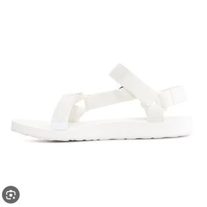 Teva Original Universal Sandal Bright White 8 NIB